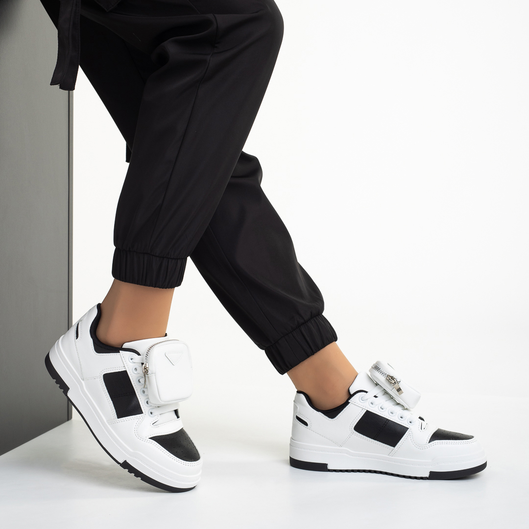 Дамски спортни обувки  бели с черно  от еко кожа Inola, 5 - Kalapod.bg