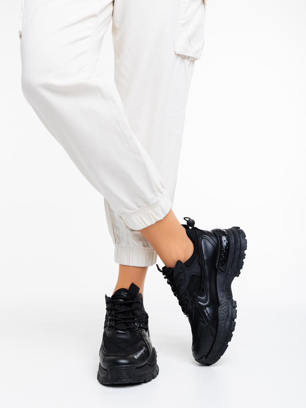 Дамски спортни обувки черни от еко кожа и текстилен материал Glinda, 4 - Kalapod.bg