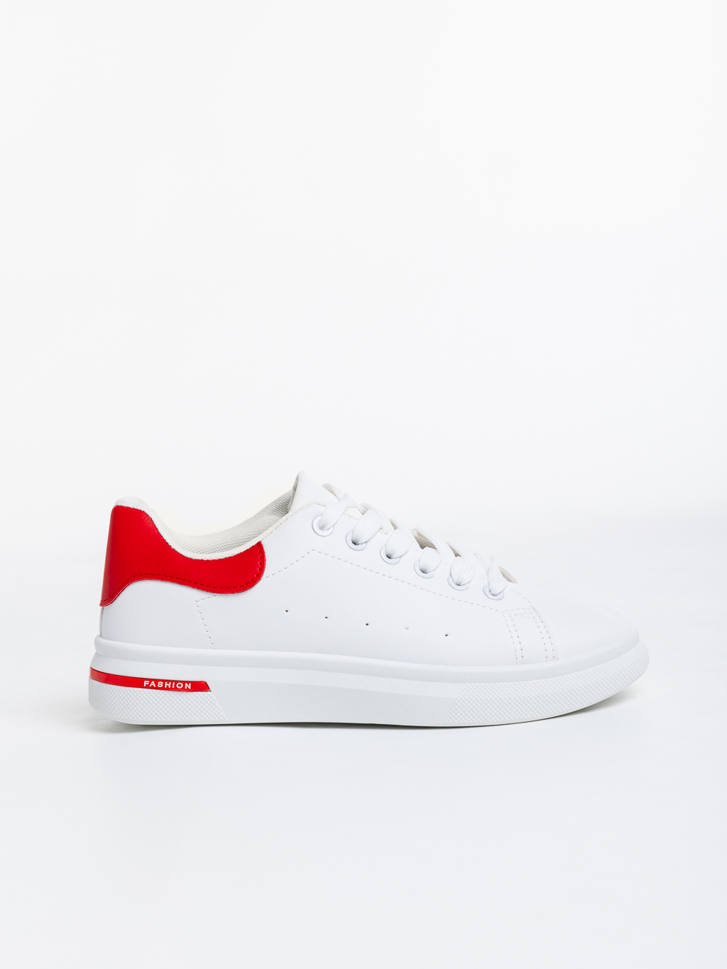 Дамски спортни обувки бели с червено от еко кожа Kassiopeia, 5 - Kalapod.bg