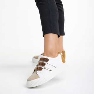 Дамски спортни обувки, Дамски спортни обувки  бели с тъмно бежово  от еко кожа  Oakley - Kalapod.bg