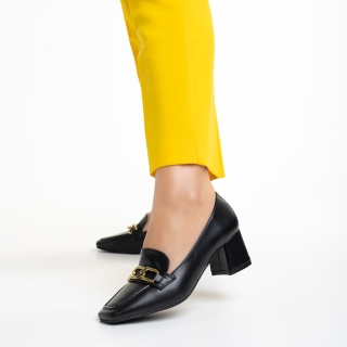 Дамски обувки с ток, Дамски обувки  черни  от еко кожа  Renaye - Kalapod.bg