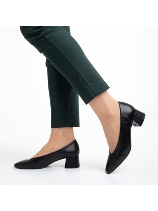 Обувки с масивен Ток, Дамски обувки  черни от еко кожа  с ток  Veda - Kalapod.bg