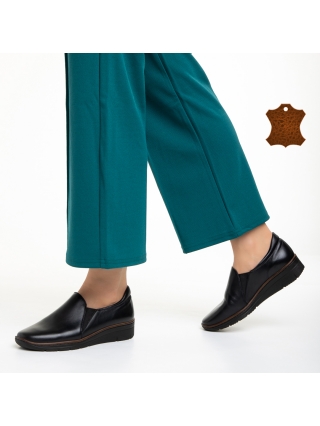 Дамски обувки с ток, Дамски обувки черни  от естествена кожа Misaki - Kalapod.bg