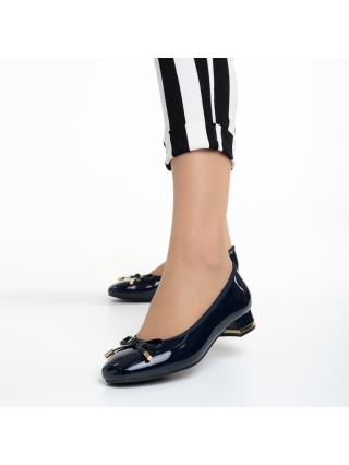 Дамски обувки с ток, Дамски  обувки  тъмно сини  с ток  от от лачена еко кожа Chrysa - Kalapod.bg