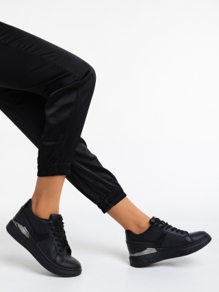 Дамски спортни обувки, Дамски спортни обувки черни от еко кожа Alisha - Kalapod.bg