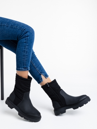 Чизми с платформа, Дамски чизми  черни от еко кожа  и текстилен материал  Nermina - Kalapod.bg