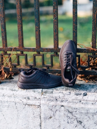 Мъжки обувки, Мъжки спортни обувки кафяви от еко кожа Kemit - Kalapod.bg