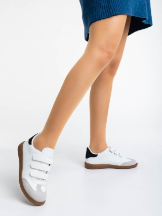 Дамски  спортни обувки бели с черно от екологична кожа Raynor - Kalapod.bg