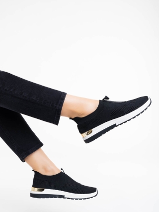 Дамски спортни обувки, Дамски спортни обувки черни от текстилен материал Razia - Kalapod.bg