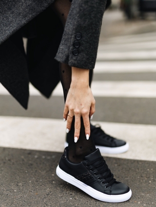 Обувки Дама, Дамски спортни обувки черни от екологична кожа Lucetta - Kalapod.bg