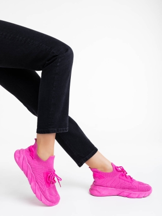 Дамски спортни обувки, Дамски спортни обувки циклама от текстилен материал Lujuana - Kalapod.bg
