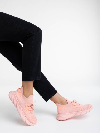 Дамски спортни обувки, Дамски спортни обувки розови от текстилен материал Lujuana - Kalapod.bg