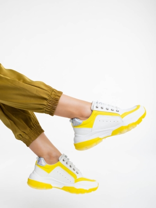 Обувки Дама, Дамски спортни обувки бели с жълто от екологична кожа Mona - Kalapod.bg