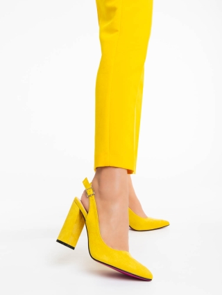 Дамски обувки с ток, Дамски обувки с ток жълти от текстилен материал Tamana - Kalapod.bg