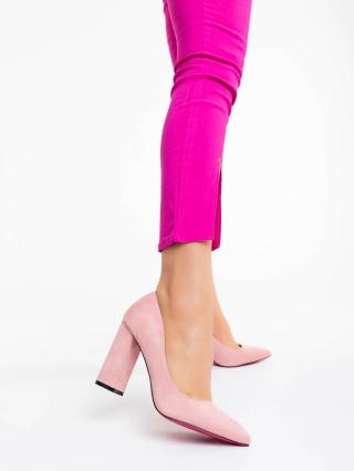 Дамски обувки с ток, Дамски обувки розови от текстилен материал Odina - Kalapod.bg