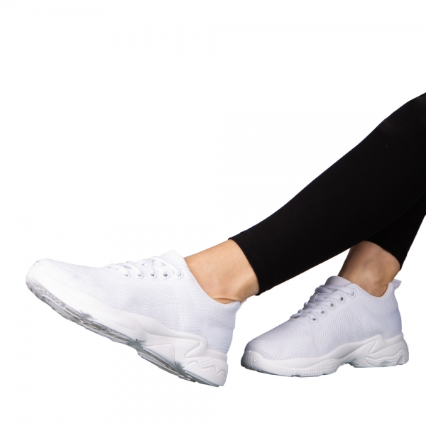 Дамски спортни обувки  бели  от текстилен материал  Morison, 5 - Kalapod.bg