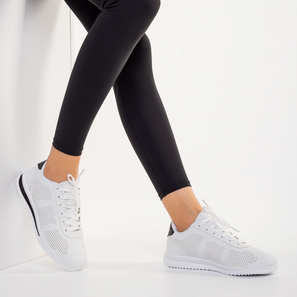 Дамски спортни обувки бели с черно  от еко кожа  Jesika - Kalapod.bg