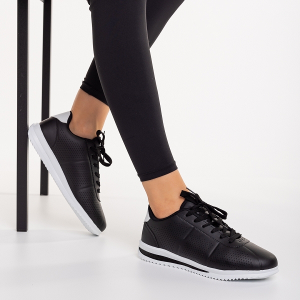 Дамски спортни обувки черни с бяло от еко кожа  Jesika - Kalapod.bg