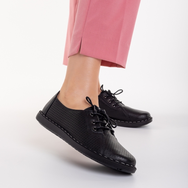Всекидневни дамски обувки  черни  от еко кожа  Leondra, 6 - Kalapod.bg