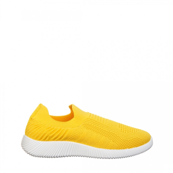 Детски спортни обувки жълти  от текстилен материал Luna, 2 - Kalapod.bg