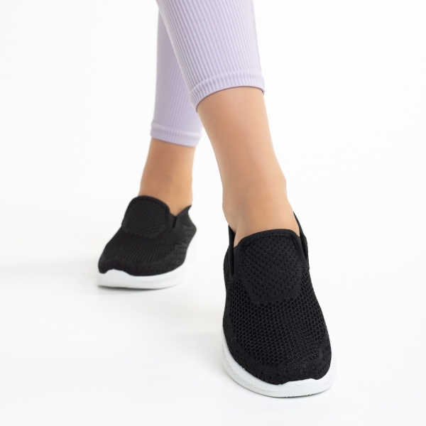 Дамски спортни обувки  бели с черно от текстилен материал  Leanne, 3 - Kalapod.bg