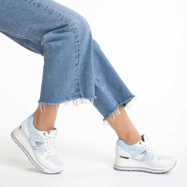 Дамски спортни обувки  бели със синьо  от еко кожа и текстилен материал Yakelin - Kalapod.bg