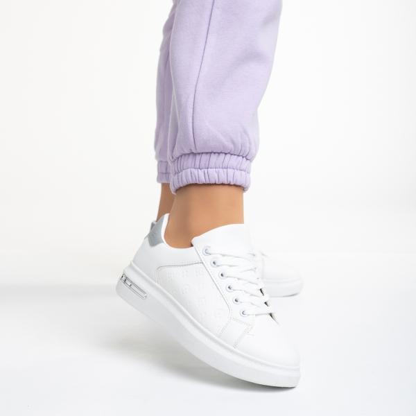 Дамски спортни обувки  бели със сиво от еко кожа  Denesha, 3 - Kalapod.bg