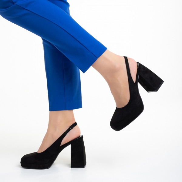 Дамски обувки  черни от текстилен материал  с ток  Dalaina - Kalapod.bg