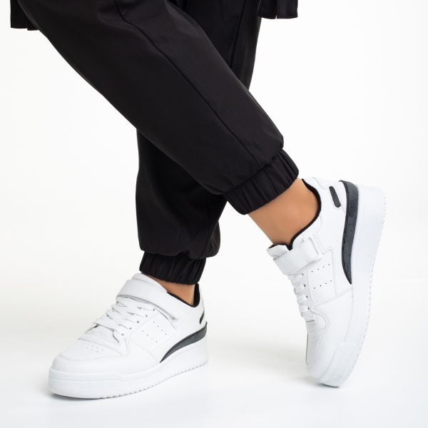 Дамски спортни обувки  бели с черно от еко кожа  Colter, 4 - Kalapod.bg