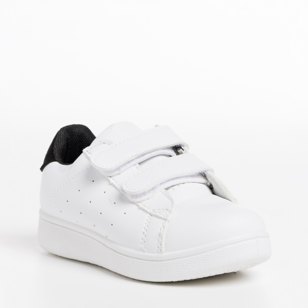 Детски спортни обувки  бели  с  черно  от еко кожа   Artio, 3 - Kalapod.bg
