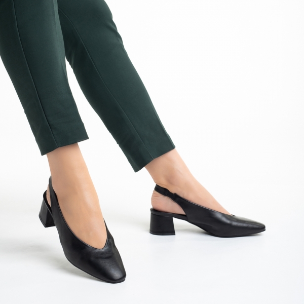 Дамски обувки  черни от еко кожа  с ток  Zelda - Kalapod.bg