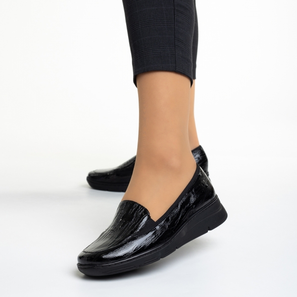 Дамски обувки черни  от естествена кожа Tajana, 3 - Kalapod.bg
