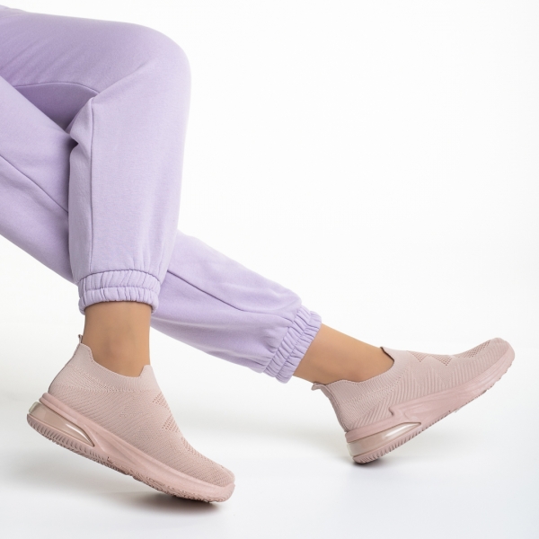 Дамски спортни обувки  розови  от текстилен материал  Rachyl - Kalapod.bg