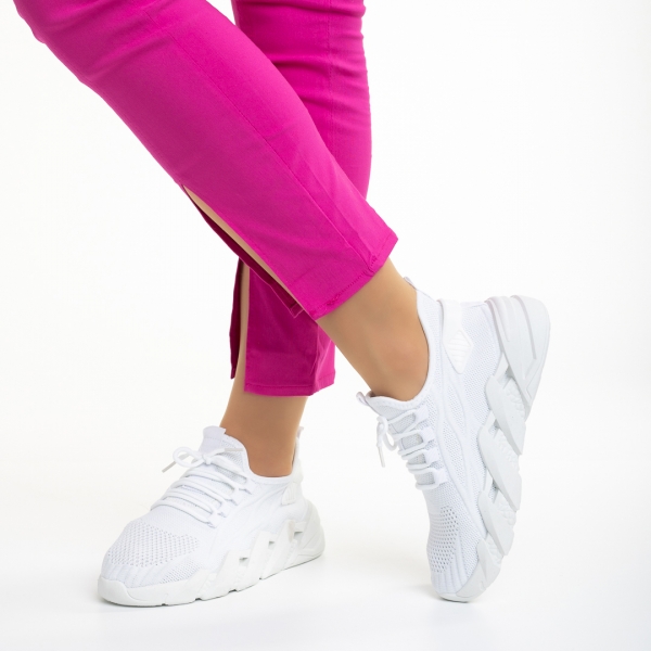 Дамски спортни обувки  бели от текстилен материал  Leanna, 2 - Kalapod.bg