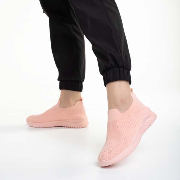 Дамски спортни обувки розови от текстилен материал  Murielle, 4 - Kalapod.bg