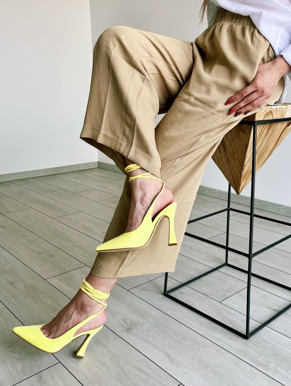 Дамски обувки  жълти  от текстилен материал  с ток  Raya - Kalapod.bg