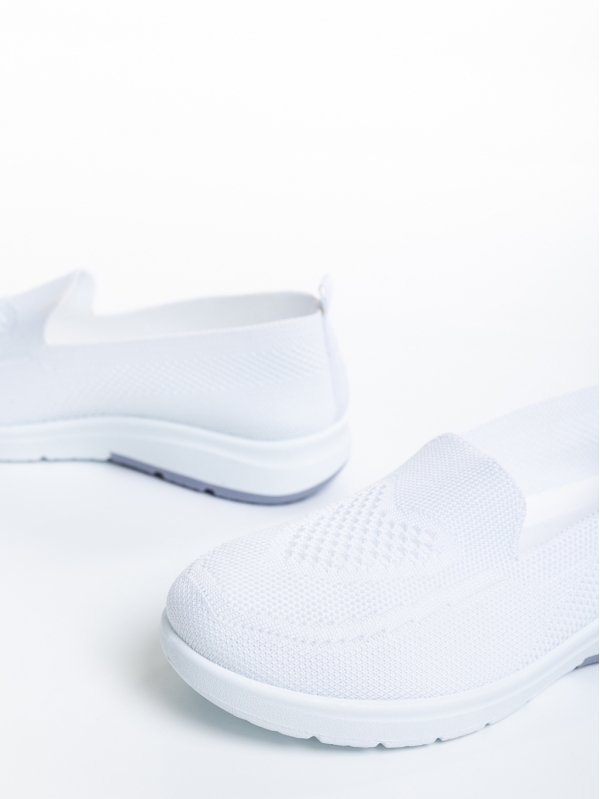 Дамски спортни обувки бели от текстилен материал  Hadasa, 6 - Kalapod.bg
