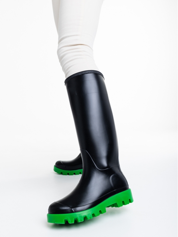 Дамски чизми  черни със зелено от каучук  Filippa, 4 - Kalapod.bg