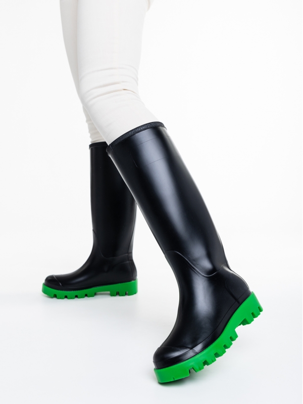 Дамски чизми  черни със зелено от каучук  Filippa - Kalapod.bg