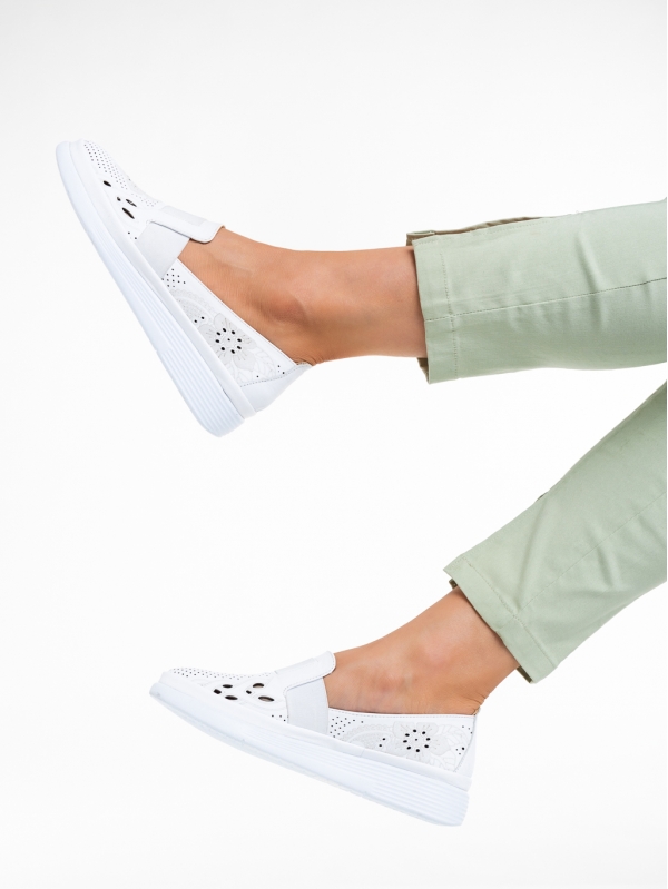 Дамски обувки  бели  от естествена кожа  Robertina, 4 - Kalapod.bg