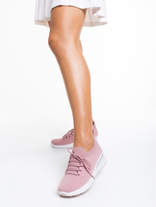 Дамски спортни обувки  розови  от текстилен материал  Davinia, 3 - Kalapod.bg