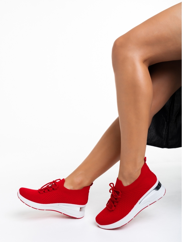 Дамски спортни обувки  червени  от текстилен материал  Davinia, 3 - Kalapod.bg