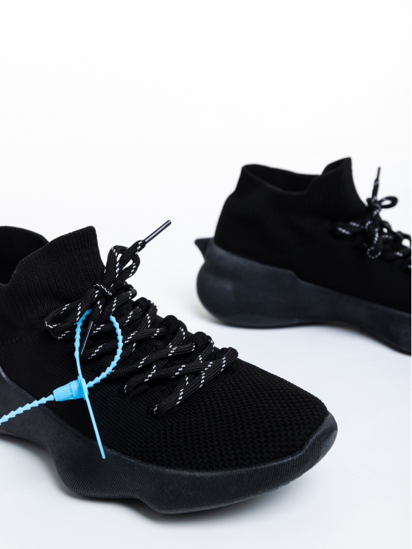 Дамски спортни обувки  черни  от текстилен материал  Lacrecia, 6 - Kalapod.bg