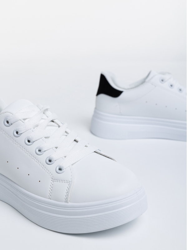 Дамски спортни обувки бели с черно от еко кожа Eliora, 6 - Kalapod.bg