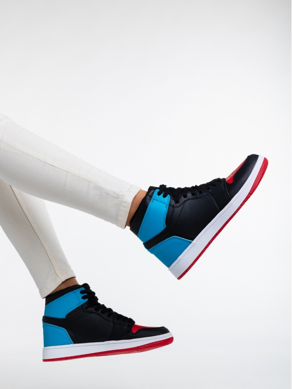Дамски спортни обувки черни с червено и синьо от еко кожа Cass, 4 - Kalapod.bg