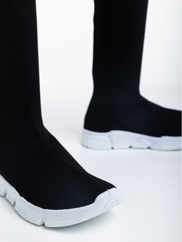 Дамски спортни обувки черни с бяло от текстилен материал Tessie, 6 - Kalapod.bg