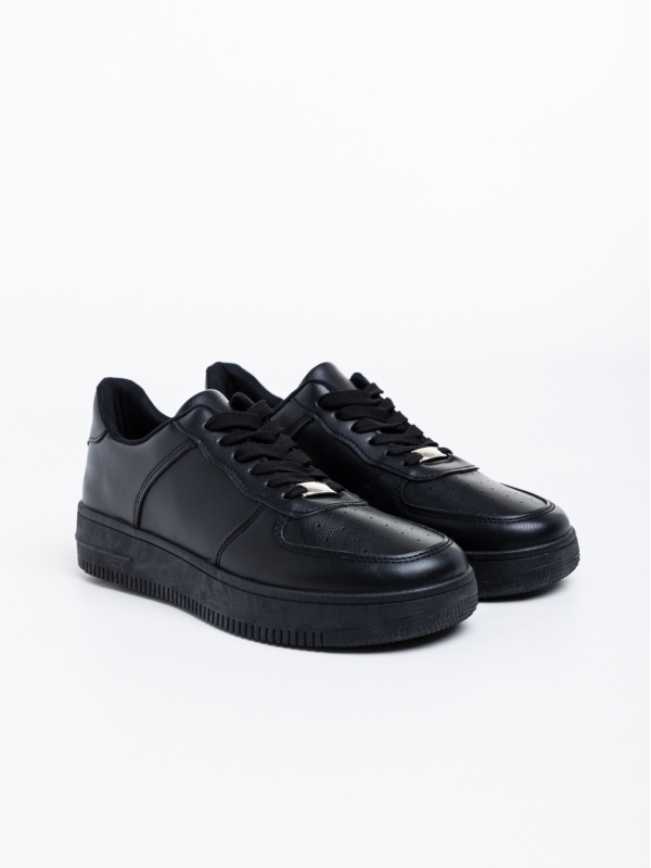 Мъжки спортни обувки черни от еко кожа Berri - Kalapod.bg
