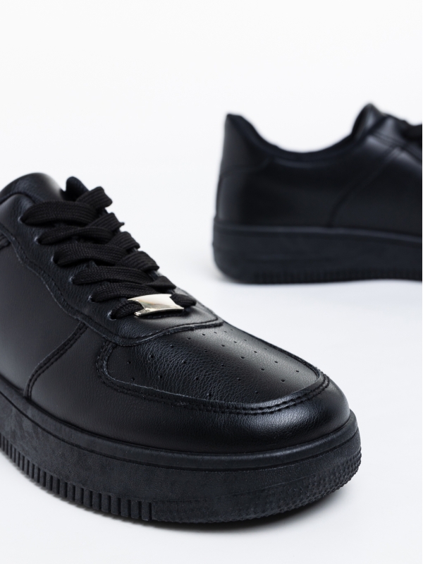 Мъжки спортни обувки черни от еко кожа Berri, 4 - Kalapod.bg