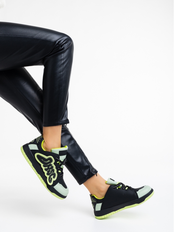 Дамски спортни обувки черни със зелено от еко кожа Azurine - Kalapod.bg