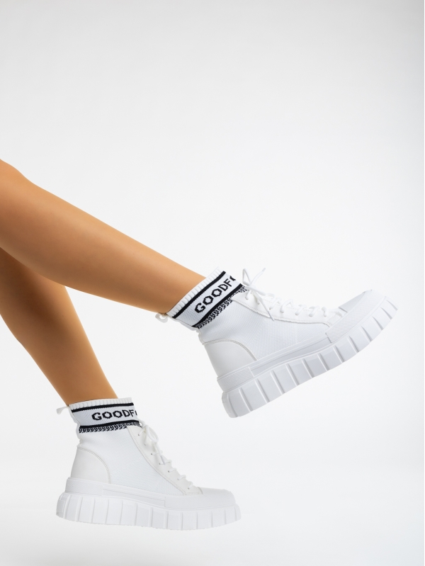 Дамски  спортни обувки бели от текстилен  материал Princell, 3 - Kalapod.bg